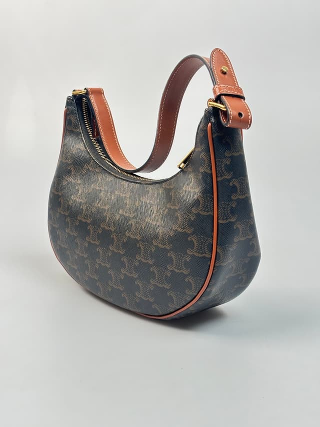 Luxe Limited Sale (ราคาพิเศษ 22,999 ใส่โค้ด LUXECL) Celine Ava Medium Bag Tan (Pre-owned) - view 6