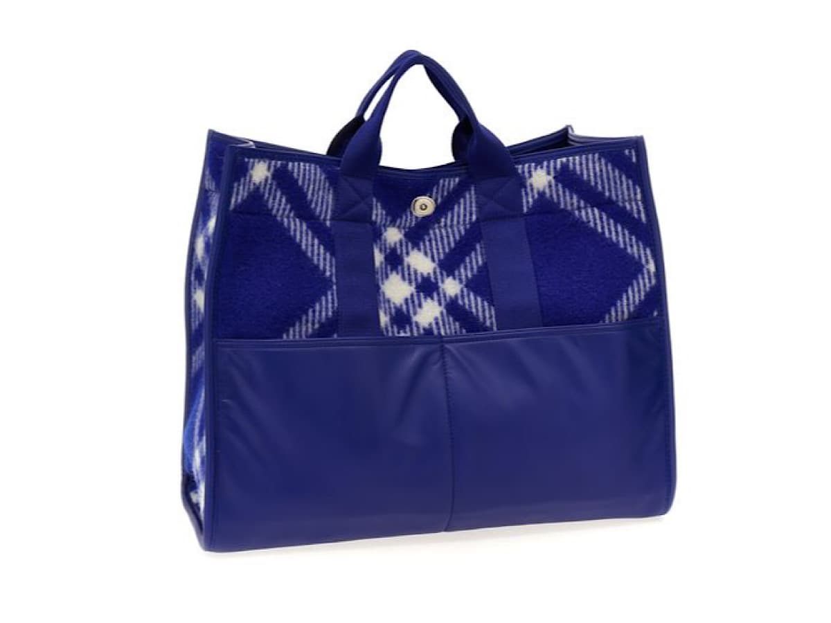 Burberry Signature Check Raffia Leather Bagblue 99 Virgin Wool 1 Polyamide