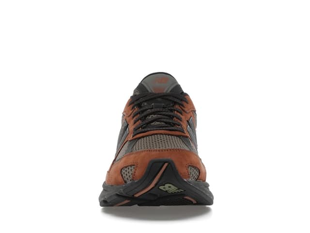 New Balance New Balance 2010 Brown - view 2