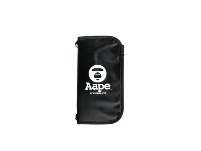 A Bathing Ape A Bathing Ape Passport Case Black - view 2