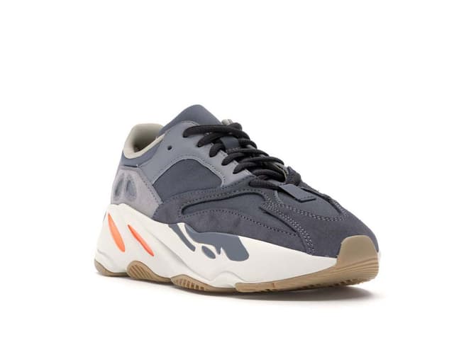 adidas adidas Yeezy Boost 700 Magnet - view 3