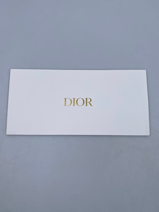 Luxe Limited Sale (ราคาพิเศษ 7,999 ใส่โค้ด LUXEDI) Dior Petit CD Double Bracelet In Gold-Finish Metal And White Crystals (Pre-owned) - view 9