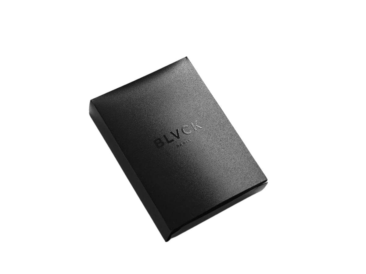 Blvck Playing Cards Blvckout Bundle (2 Card Packs + 4 Dice)