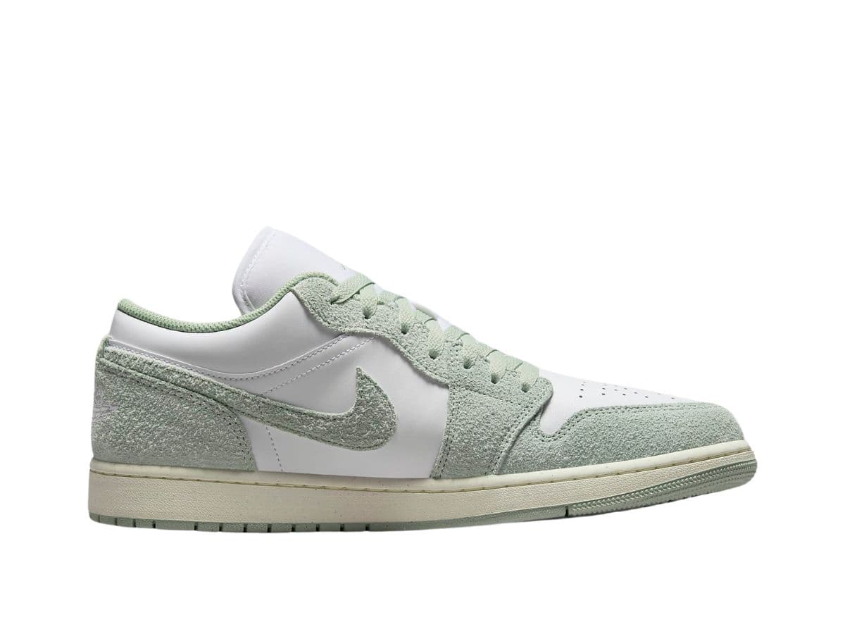 Jordan 1 Low SE Seafoam