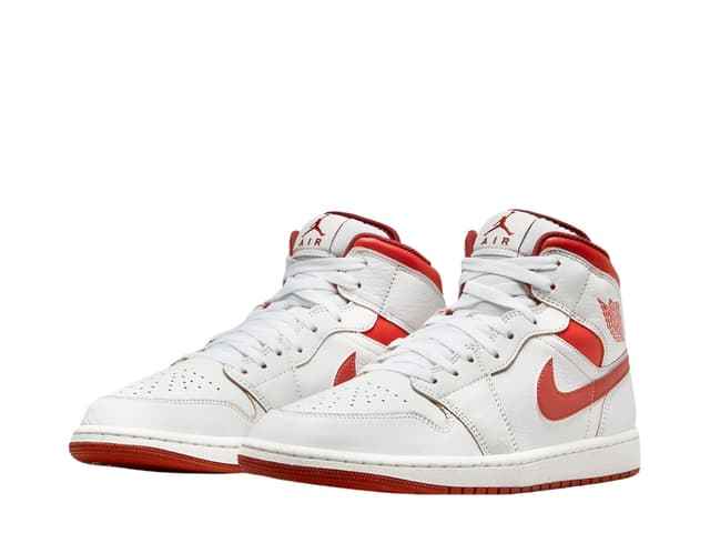 Jordan Jordan 1 Mid SE Dune Red - view 3