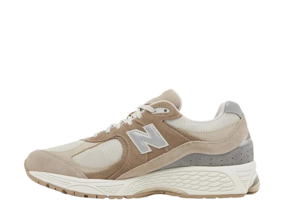 New Balance 2002R Driftwood Sandstone