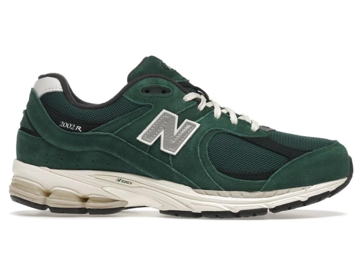 New Balance 2002R Nightwatch Green