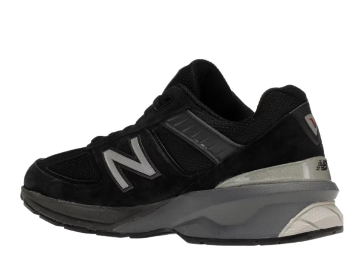 New Balance 990v5 Black