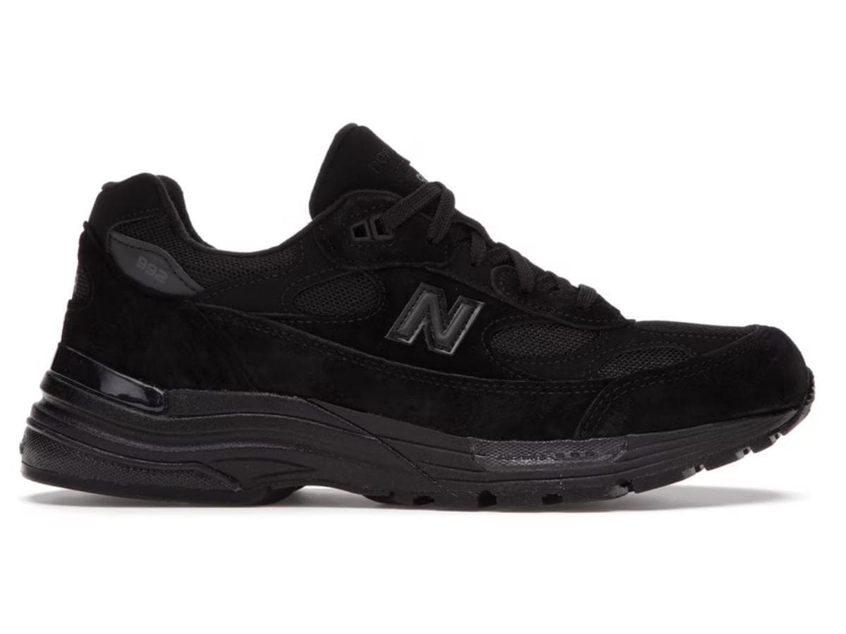 New Balance 992 Triple Black