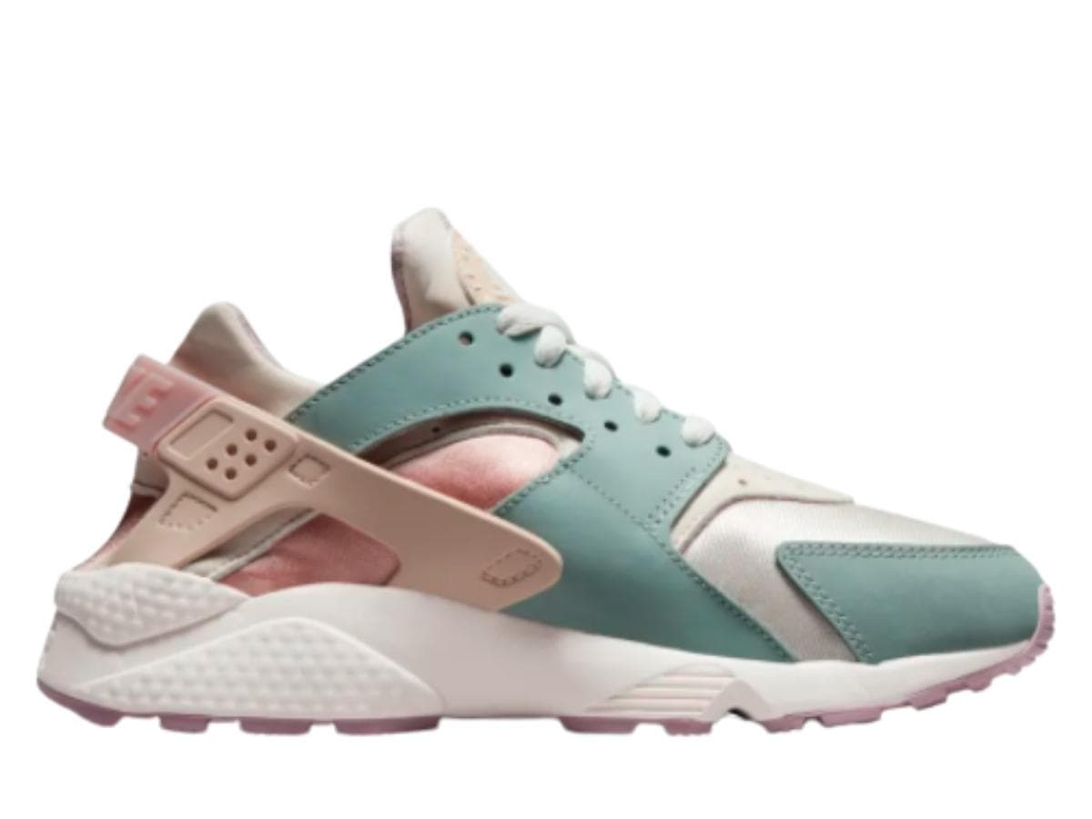 Nike Air Huarache Dusty Sage (Women's)