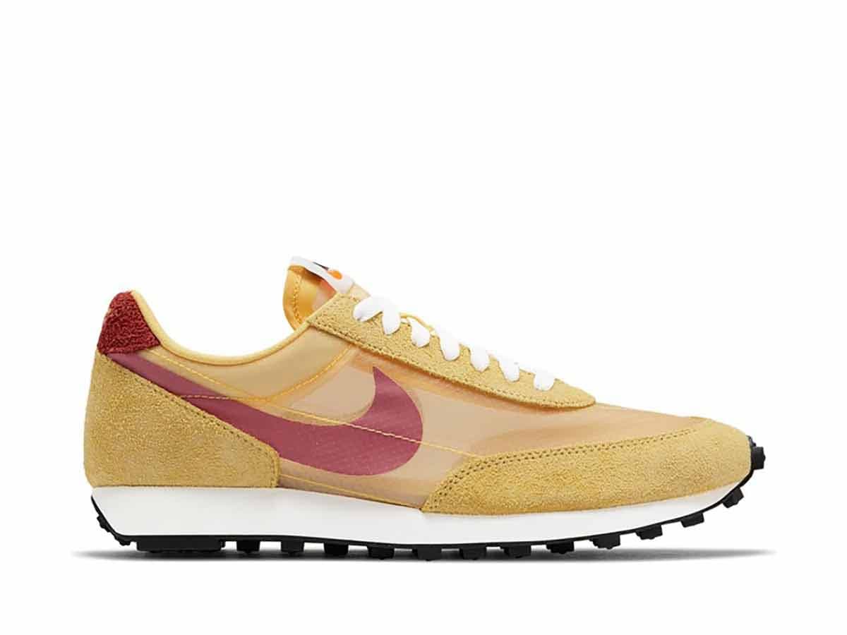 Nike Daybreak Topaz Gold Cedar