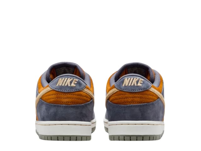 Nike Nike SB Dunk Low Light Carbon Monarch - view 4