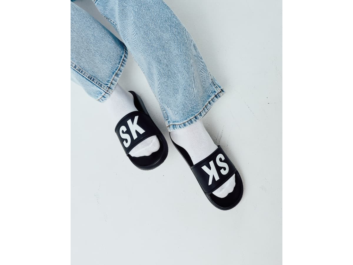 SK SNEAKER Basic Logo Sandals