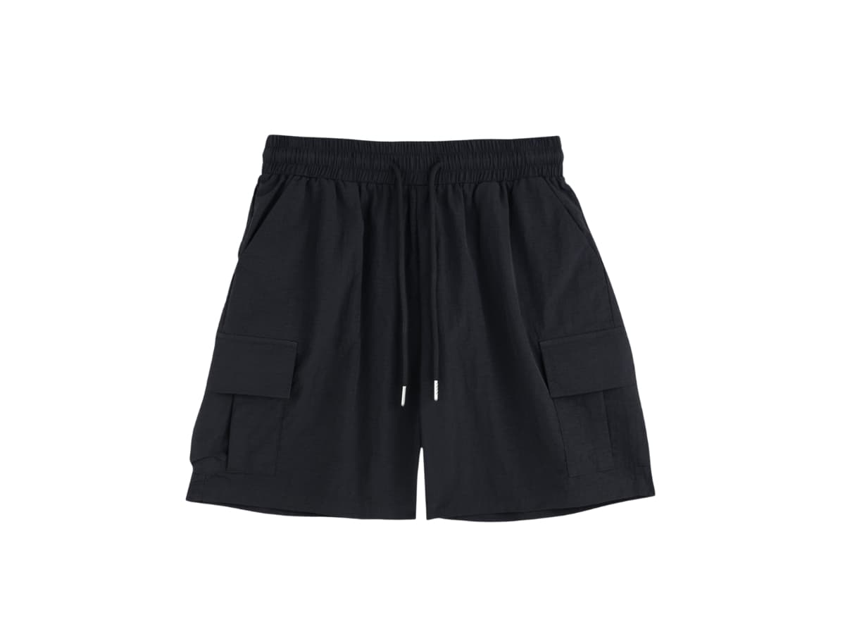 URTHE CARGO SHORTS Black