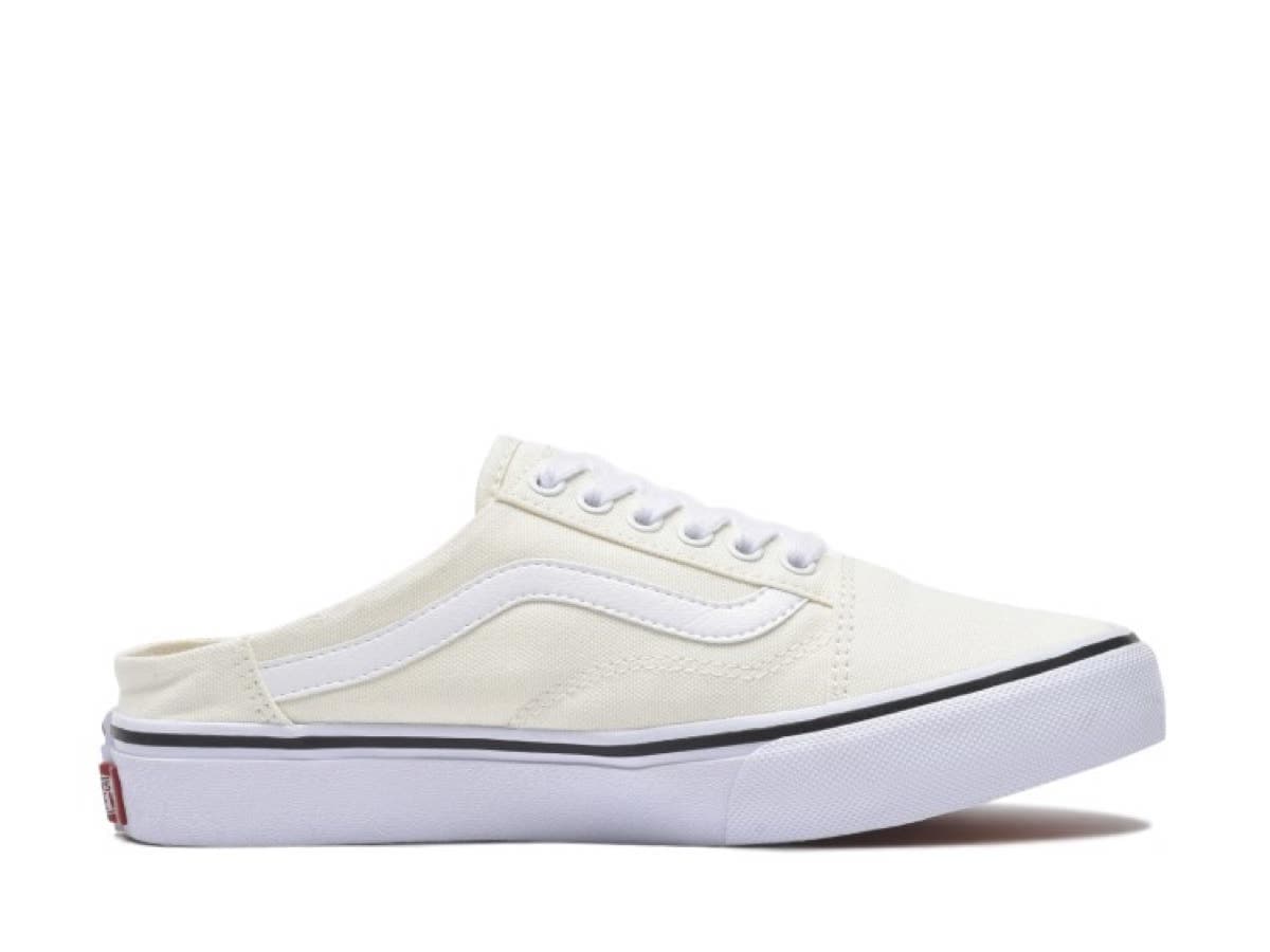 Buy Vans Comfort Old Skool Mule White at Sasom – Authentic and Ready to Ship
