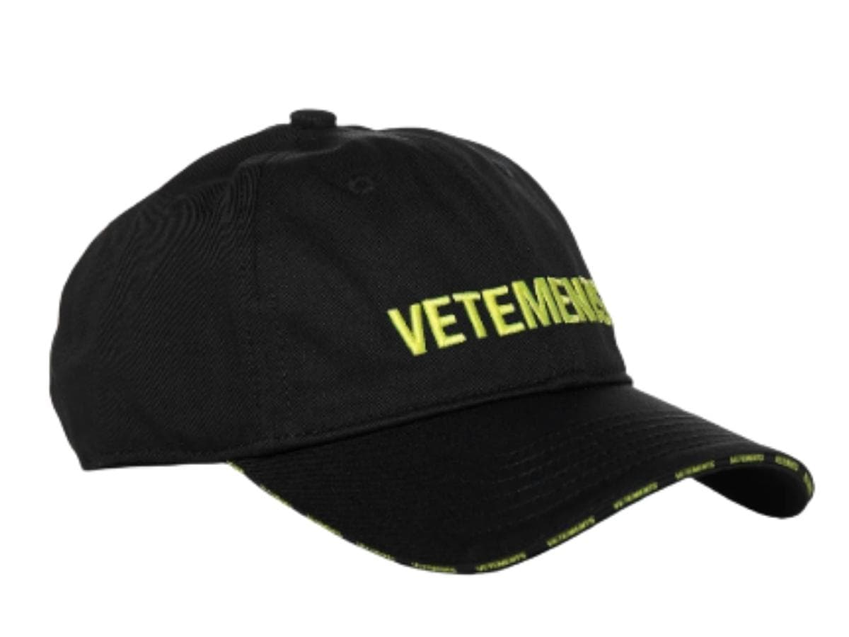 Vetements Logo Embroidered Cap