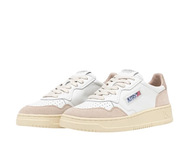 Autry Beige Autry Medalist Low Sneakers In Leather White Beige Suede Beige (W)